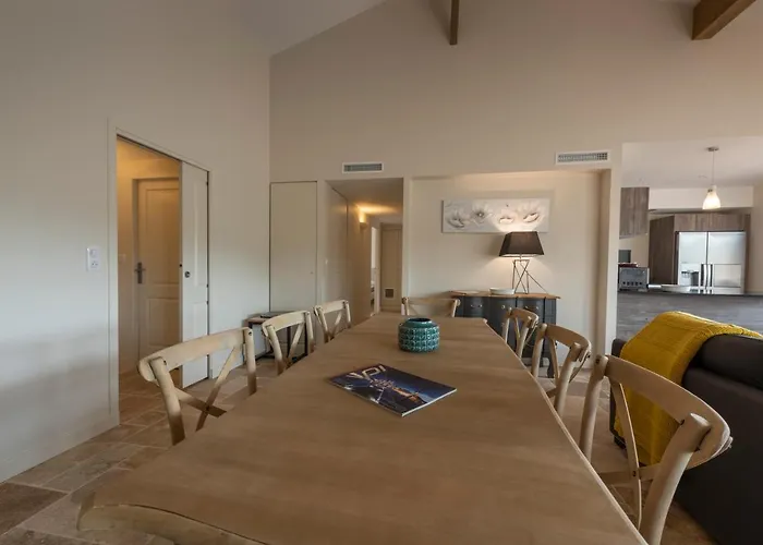 Domaine De La Durantie - Avec De Nage * Castelnau-de-Montmiral