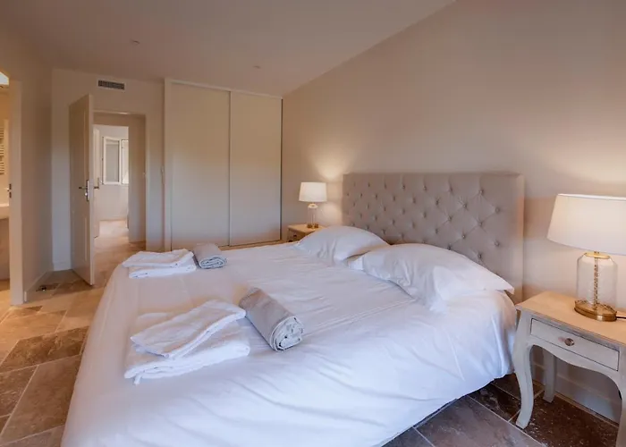 Domaine De La Durantie - Avec De Nage *